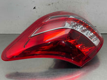 Load image into Gallery viewer, TAIL LIGHT LAMP ASSEMBLY Toyota Rav4 09 10 11 12 Right - NW662002