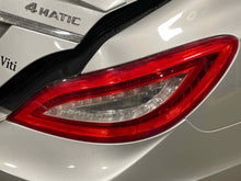 Load image into Gallery viewer, TAIL LIGHT LAMP ASSEMBLY CLS550 CLS63 12 13 14 Right - NW662372