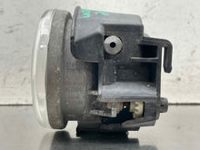 Load image into Gallery viewer, Fog Light Saab 9-2X 2005 05 2006 06 Left - NW662096