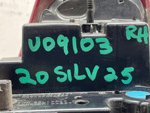 Load image into Gallery viewer, Tail Lamp Light SILVERADO 2500 PICKUP 2020 - NW663171