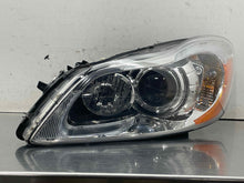 Load image into Gallery viewer, Headlight Lamp Assembly VOLVO 30 SERIES 2011 - NW663370