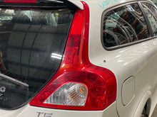 Load image into Gallery viewer, TAIL LIGHT LAMP ASSEMBLY Volvo C30 07 08 09 10 11 12 13 Right - NW663803