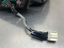 Load image into Gallery viewer, SIDE VIEW DOOR MIRROR Lexus ES300 ES330 02 03 04 05 06 Right - NW663874