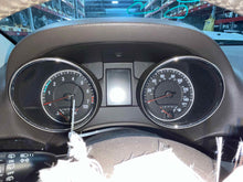 Load image into Gallery viewer, Speedometer Cluster GRAND CHEROKEE 2012 - NW664058