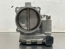 Load image into Gallery viewer, THROTTLE BODY Porsche Cayenne 2004 04 2005 05 2006 06 - NW664289