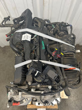 Load image into Gallery viewer, ENGINE MOTOR Santa Fe Sonata Sonata Hybrid Optima Sorento 15-19 2.4L VIN 3/F/B - NW666683