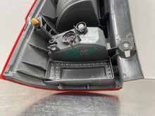 Load image into Gallery viewer, TAIL LIGHT LAMP ASSEMBLY Honda CR-V 07 08 09 10 11 Right - NW666752
