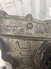 Load image into Gallery viewer, Transfer Case GRAND CHEROKEE 2015 - NW665875