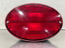 Load image into Gallery viewer, TAIL LIGHT LAMP ASSEMBLY Corvette 97 98 99 00 01 02 03 04 Right - NW666356