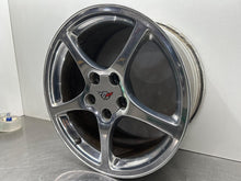 Load image into Gallery viewer, Wheel Rim Chevrolet Corvette 2004 - NW666382