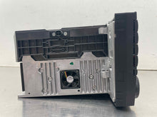 Load image into Gallery viewer, RADIO E300 E20 E350 E550 CLS550 2009 09 - NW665838