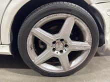 Load image into Gallery viewer, WHEEL RIM E300 E320 E350 E550 E63 08-09 18x8-1/2 - NW666136