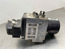 Load image into Gallery viewer, ABS Pump FORD F350SD PICKUP 2006 - NW667457