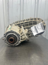 Load image into Gallery viewer, TRANSFER CASE F250SD Pickup F350SD Pickup F450SD Pickup F550SD Pickup 03-10 - NW667651