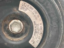 Load image into Gallery viewer, AC COMPRESSOR Mercedes C220 C36 E300 96 97 98 99 - 03 - NW667363