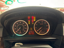 Load image into Gallery viewer, SPEEDOMETER CLUSTER BMW 530i 525i 2006 06 2007 07 - NW667180