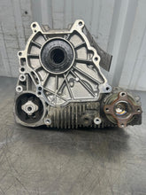 Load image into Gallery viewer, TRANSFER CASE BMW 530xi 528xi 328xi 332xi 2006 06 2007 07 2008 08 09 2010 10 - NW666974