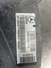 Load image into Gallery viewer, TRANSFER CASE ML320 ML350 ML550 E320 E350 GL450 06 07 08 09 - 12 - NW667882