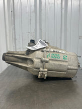 Load image into Gallery viewer, Transfer Case SILVERADO 1500 PICKUP 2017 - NW668482