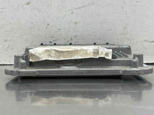 Load image into Gallery viewer, ECU ECM COMPUTER Jetta Rabbit 2008 08 2009 09 Auto - NW668412
