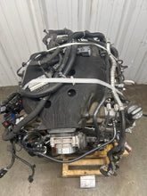 Load image into Gallery viewer, Engine Motor CT6 2017 - NW668529