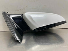 Load image into Gallery viewer, Side View Door Mirror CT6 2017 - NW668297