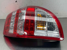 Load image into Gallery viewer, TAIL LIGHT LAMP ASSEMBLY Toyota Rav4 09 10 11 12 Right - NW669252