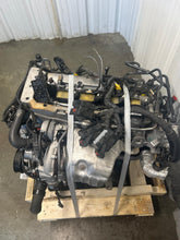 Load image into Gallery viewer, Engine Motor CASCADA 2017 - NW670081