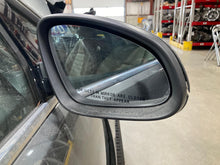 Load image into Gallery viewer, Side View Door Mirror CASCADA 2017 - NW670077