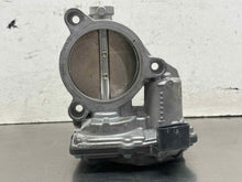 Load image into Gallery viewer, Throttle Body BMW 228I 2022 - NW670652