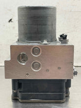 Load image into Gallery viewer, ABS Pump Mercedes-Benz SL55 2015 - NW670901
