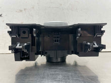 Load image into Gallery viewer, Radio Mercedes-Benz SL55 2015 - NW670983