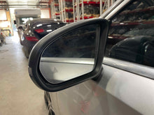 Load image into Gallery viewer, Side View Door Mirror 2022 - NW670926