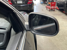 Load image into Gallery viewer, SIDE VIEW DOOR MIRROR S60 V60 XC60 11 12 13 14 15 16 17 18 Right - NW671636
