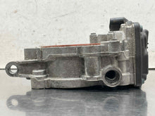 Load image into Gallery viewer, Throttle Body BMW 330I 2018 - NW672248