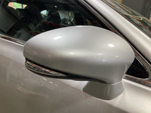 Load image into Gallery viewer, SIDE VIEW DOOR MIRROR GS200T GS300 GS350 GS450H 2014-2019 Right - NW672186