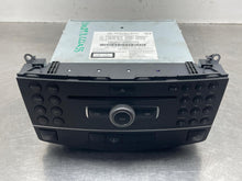 Load image into Gallery viewer, RADIO Mercedes-Benz C250 C300 C350 C63 2011 11 - NW671805