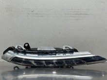 Load image into Gallery viewer, FOG LAMP LIGHT C250 C300 C350 C63 CL550 CL600 CL63 CL65 11-15 Right - NW671761
