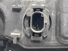 Load image into Gallery viewer, FOG LAMP LIGHT C250 C300 C350 C63 CL550 CL600 CL63 CL65 11-15 Right - NW671761