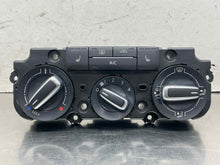 Load image into Gallery viewer, Temperature Controls Volkswagen Beetle 2014 - NW672339