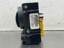Load image into Gallery viewer, TEMPERATURE CONTROLS Ford Mustang 05 06 07 08 09 - NW672716