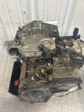 Load image into Gallery viewer, Transmission Volkswagen Golf 2002 - NW673409