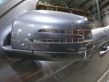Load image into Gallery viewer, SIDE VIEW DOOR MIRROR Gl350 Gl450 Gl550 ML350 ML450 ML550 11-12 Left - NW673745