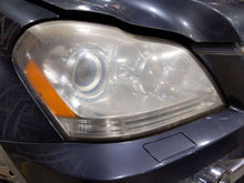 Load image into Gallery viewer, HEADLIGHT LAMP ASSEMBLY Gl350 Gl450 Gl550 2011 11 2012 12 Right - NW673936