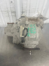 Load image into Gallery viewer, TRANSFER CASE BMW 530xi 528xi 328xi 332xi 2006 06 2007 07 2008 08 09 2010 10 - NW674535