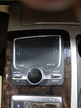 Load image into Gallery viewer, Radio AUDI Q7 2018 - NW675292
