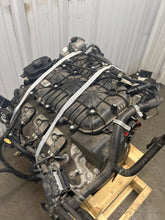 Load image into Gallery viewer, Engine Motor Cadillac XTS 2016 - NW675770