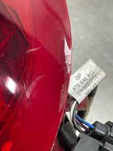 Load image into Gallery viewer, TAIL LIGHT LAMP ASSEMBLY Cadillac XTS 13 14 15 16 17 Right - NW675835