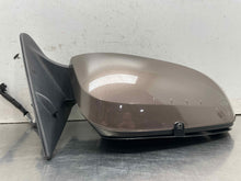 Load image into Gallery viewer, SIDE VIEW DOOR MIRROR Toyota Highlander 14 15 16 17 18 19 Right - NW675764