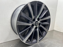 Load image into Gallery viewer, WHEEL RIM Highlander 17-19 18x7-1/2 ALLOY 18x7-1/2, 5 lug, 4-1/2" - NW675598